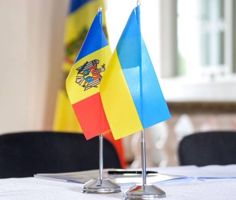Україна та Молдова побудують міст через Дністер